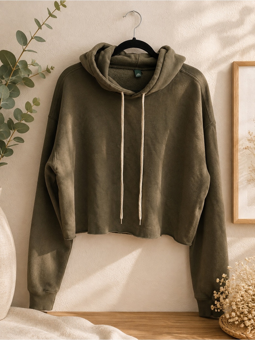 Wild fable women’s  Olive Cropped Drawstring Hoodie xxl raw edge hem